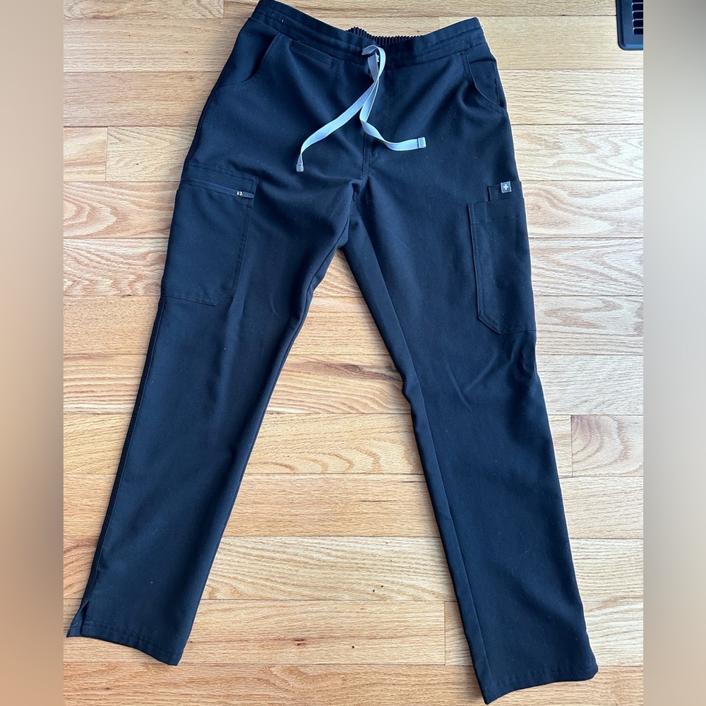 Figs Black Yola Skinny Scrub Pant - XSP